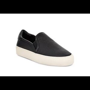 UGG Jass Double Gore Sneakers 8.5